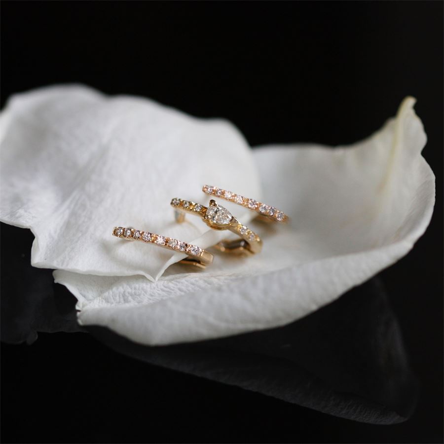 Set of three yellow gold hoop earrings BALANCE | SET 3 OVAL XSAU18G CT 0,31